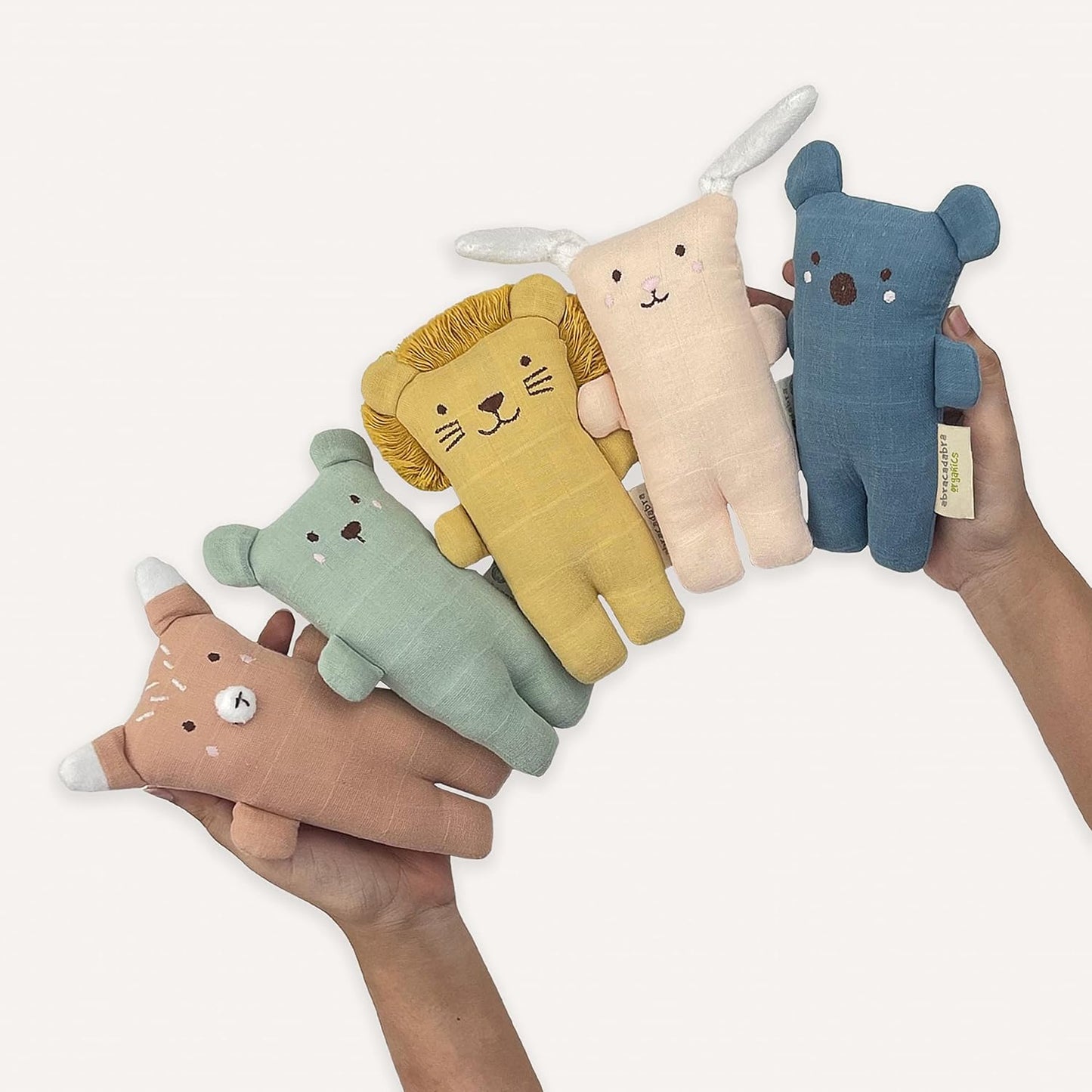 Aventra Organics Soft Cuddle Toy – 100% Organic Muslin, 0+ Months, 18x10x4cm, Boris the Bear Collectible